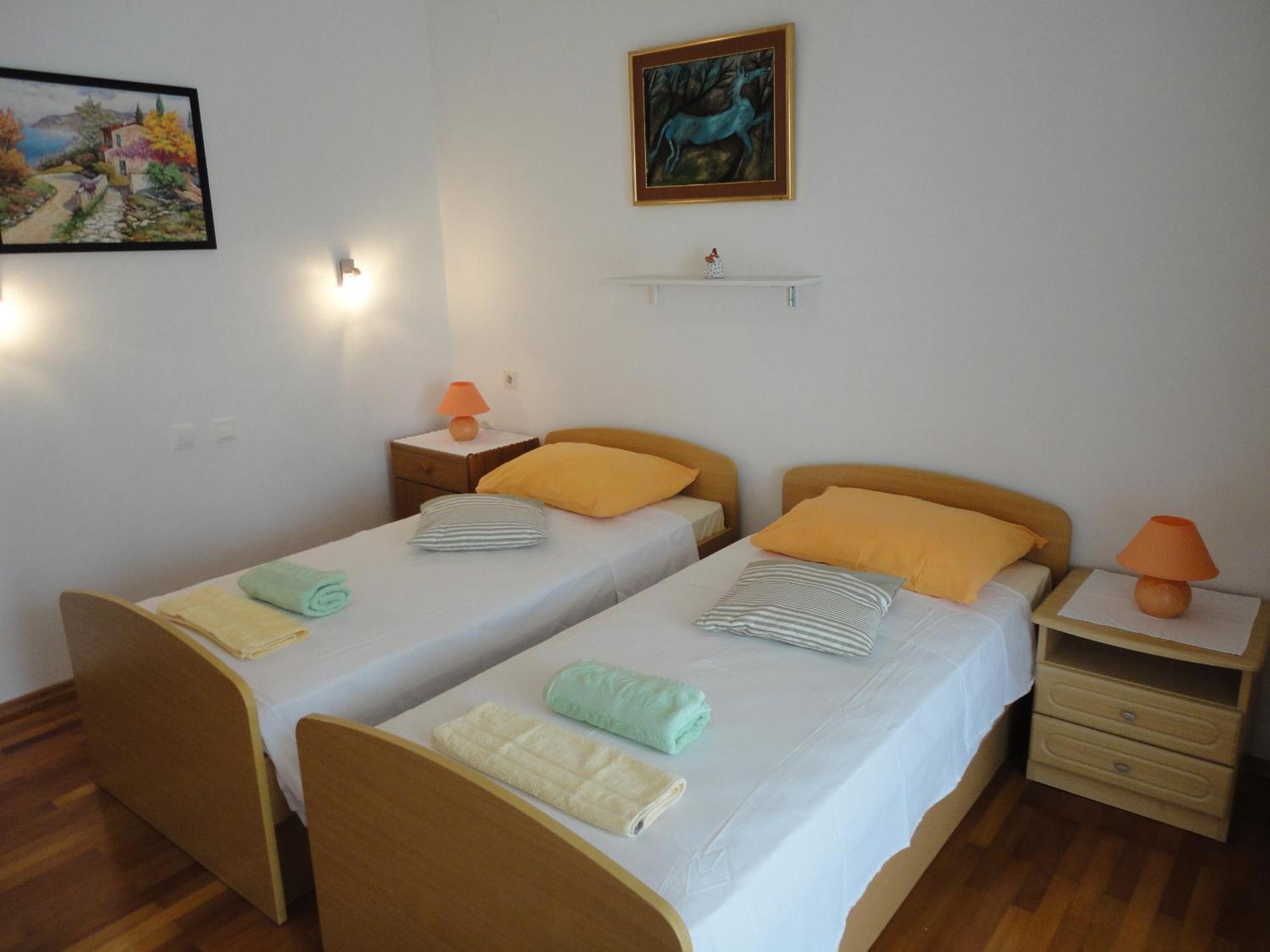 Guesthouse Iva Хвар Экстерьер фото